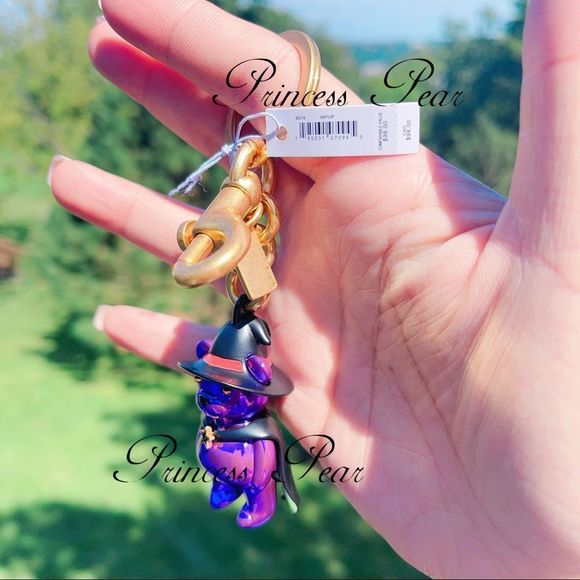 COACH bear Limited Edition Halloween Witch Bear Bag Charm - Picture 4 of 6